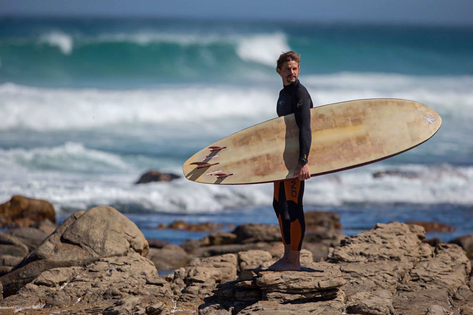 Holzplanken statt Carbon? Flo Jung spricht über das Ecoboard-Projekt 