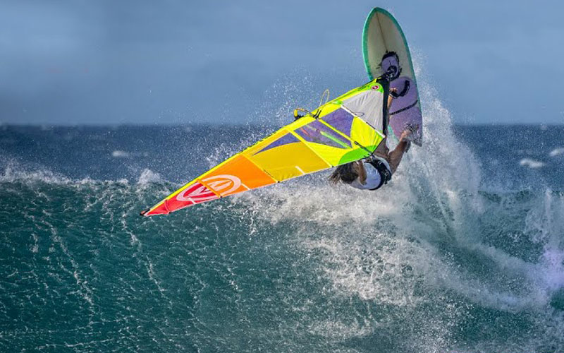 Bernd Roediger windsurfing at Ho'okipa