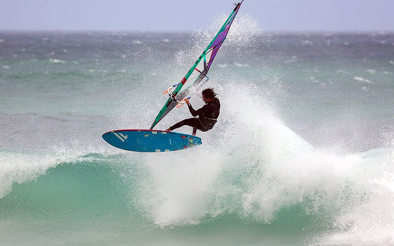 Cape Town Windsurfing Freestyle & Waves - Adrien Bosson