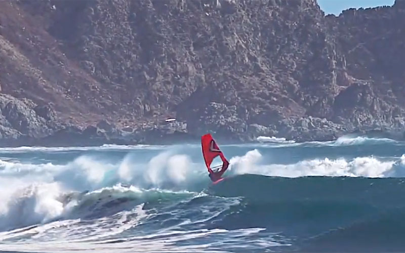 Windsurfing Epic Waves in Chile - Federico Morisio