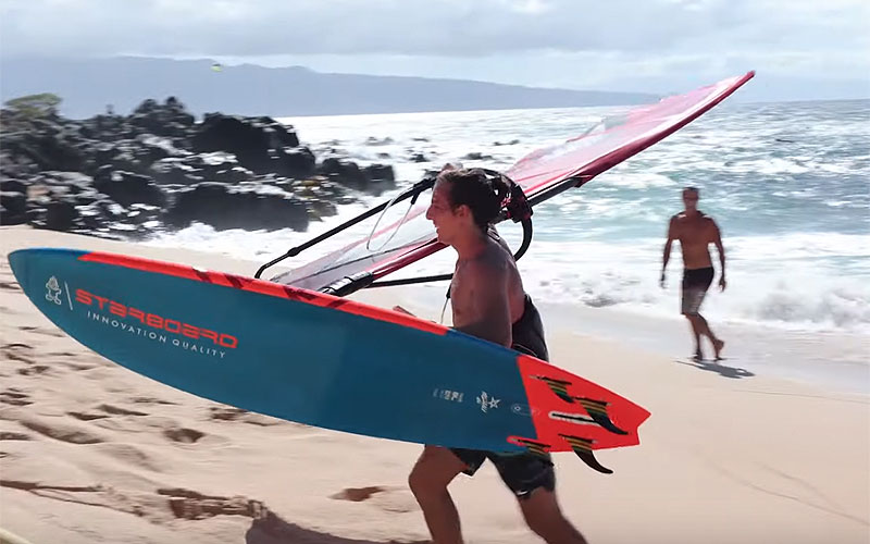 Last Swell before Summer: Windsurfing in Maui - Federico Morisio