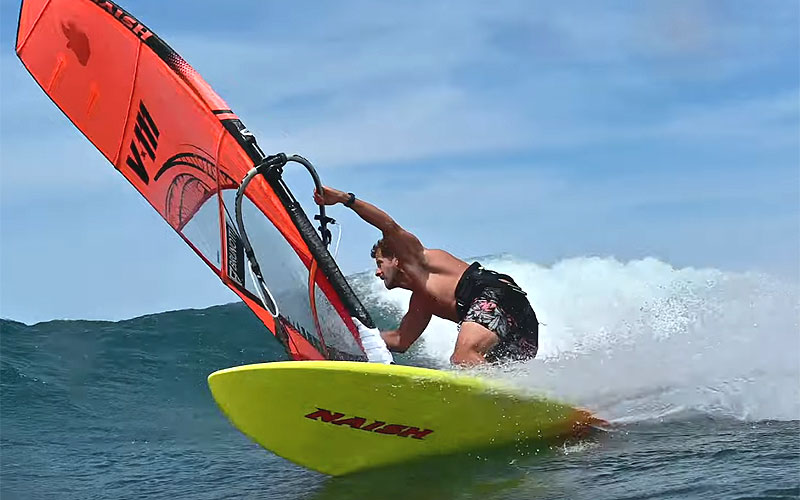 Windsurfing in Maui Spring 2022 - Ricardo Campello