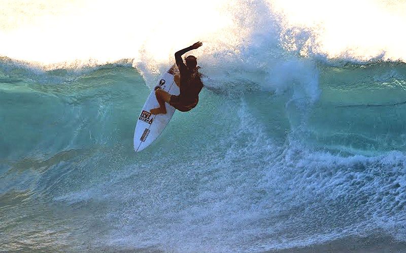Surfing Off the Wall, Hawaii - John John Florence