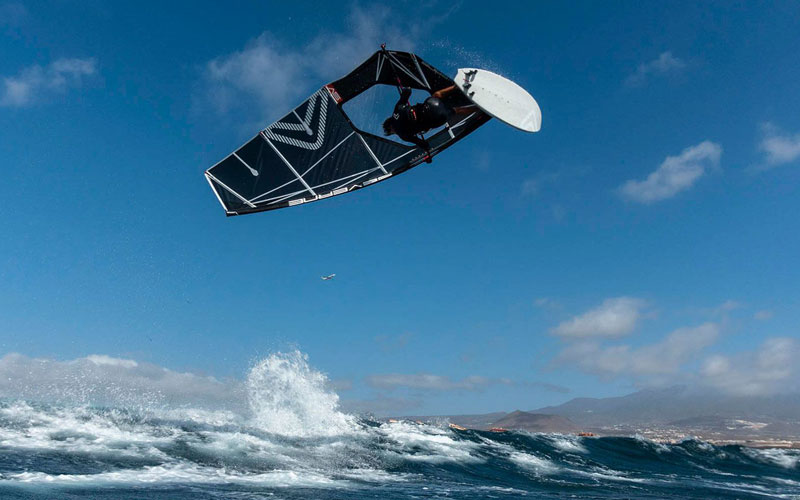 Mark Stone chats Asymmetrical Windsurfing Waveboards - Paul van Bellen