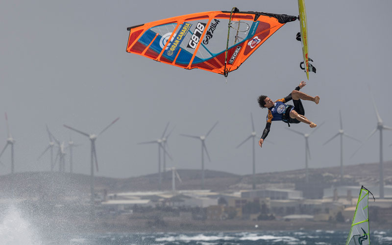 Best Crashes Pozo 2023 - Windsurfing TV