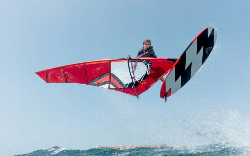 Windsurfing Top Tips: How to Shaka - Dieter van der Eyken