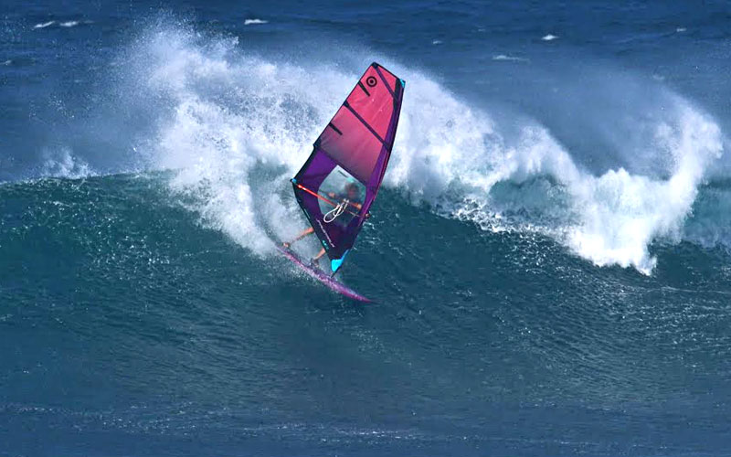 Windsurfing after the Aloha Classic - Morgan Noireaux