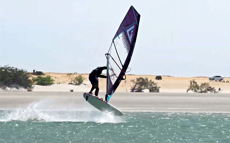Single Tricks are not allowed - Dudu Levi