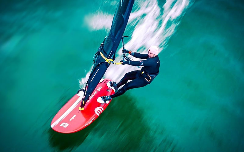 Why I'm riding big Slalom Boards again! - Nils Bach