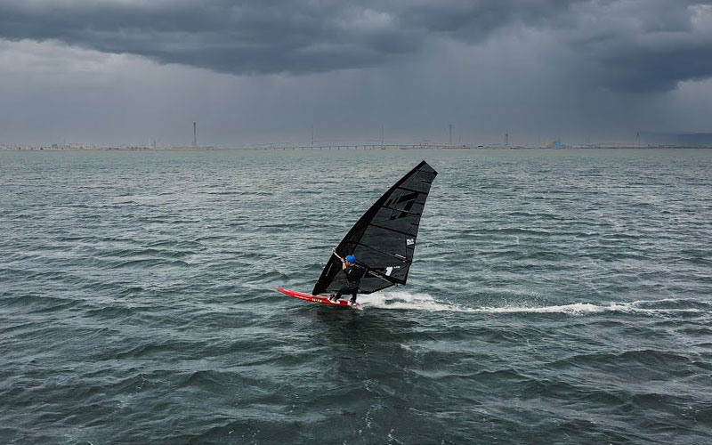 Exploring a secret Windsurf Spot near Tarifa - Mario Kümpel