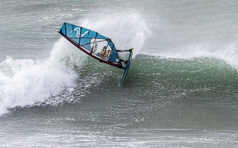 Cornwall Cold Water Classic 2025 went crazy! - Windsurfing TV