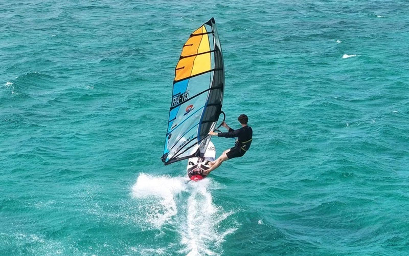 Aruba Hiwind Preparation - Brendan Lorho