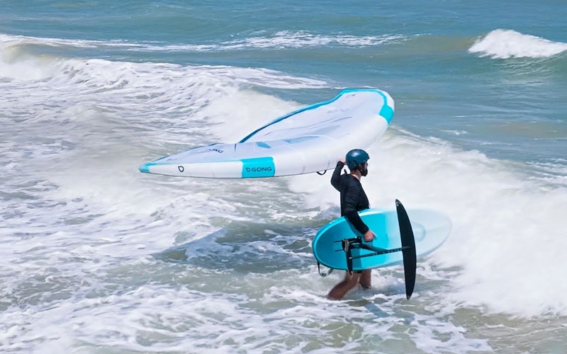 Cross the Break in Wing Foiling - Gong