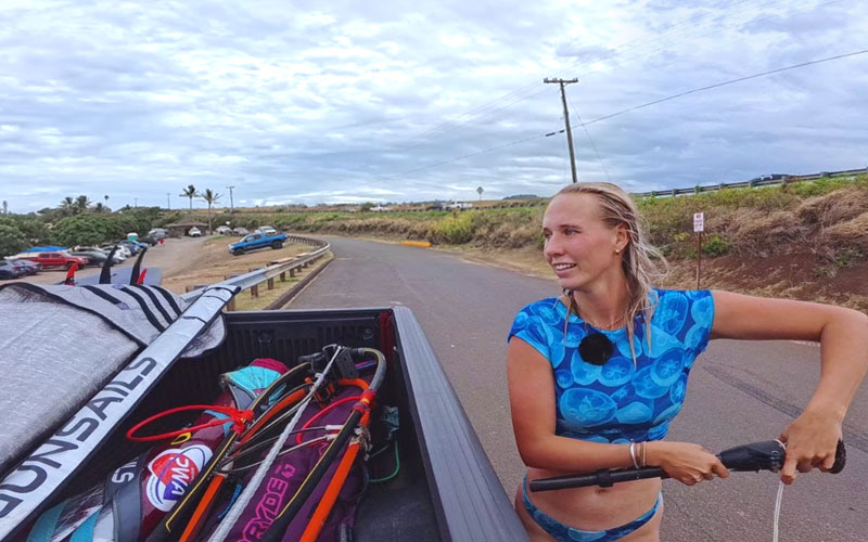 Little warm up at Ho`okipa - Coco Foveau