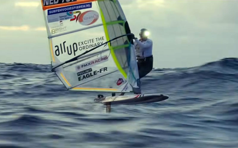18 Hours on the North Sea - Bob van de Burgt