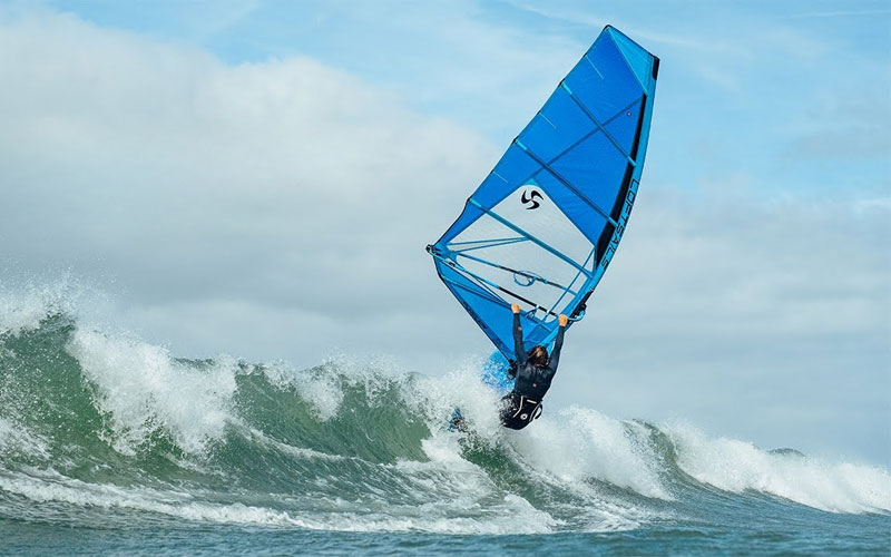Purelip 2026: Wave & Bump-and-Jump Machine - Loftsails