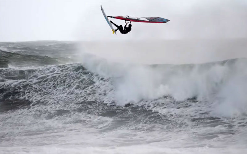 Riding the Storm Goretti - Thomas Traversa