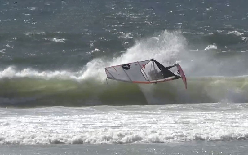 Total Carnage in Week 2!  Send it Sunday - Windsurfing TV