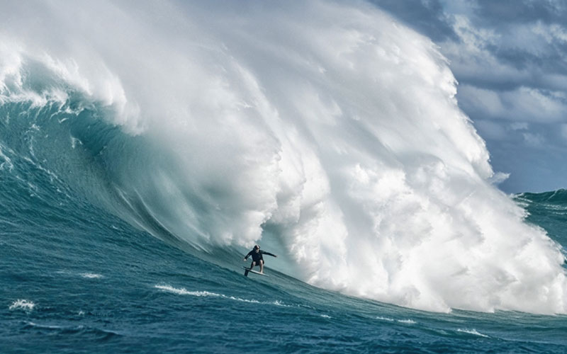 Cash Berzolla pushing the Limits of Foiling on Maui - Patagonia